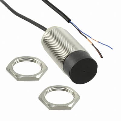 Cảm biến tiệm cận Omron E2B-M30KN20-WP-B2 2M M30 20 mm PNP NC