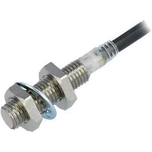 Cảm biến tiệm cận mặt kim loại Omron E2EF-X2D1 5M M12 2 mm NO