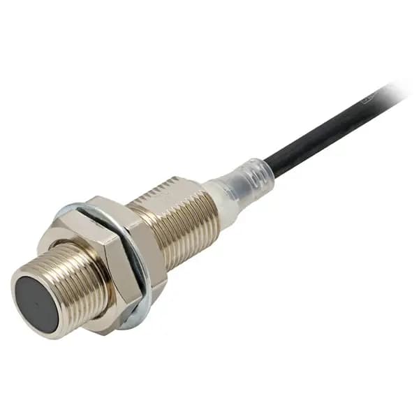 Cảm biến tiệm cận chịu dầu & mạt hàn Omron E2ERZ-X2D2 2M M12