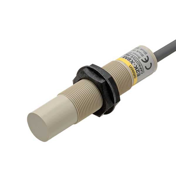 Cảm biến điện dung Omron E2K-X8MF1 2M M18 PNP NO