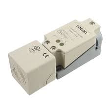 Cảm biến tiệm cận Omron E2Q2-N15Y4-H AC/DC