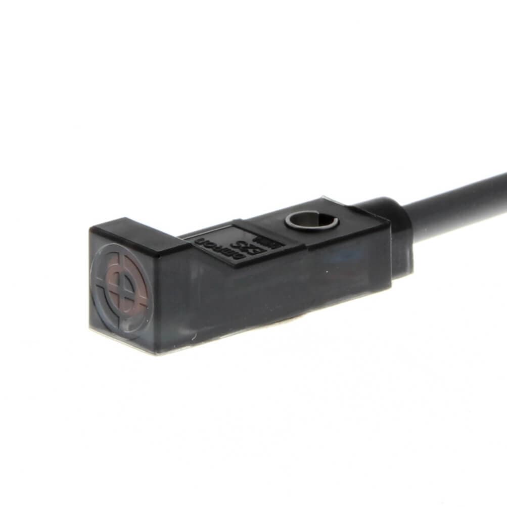 Cảm biến tiệm cận Omron E2S-Q25B 1M DC 2 dây NO xa