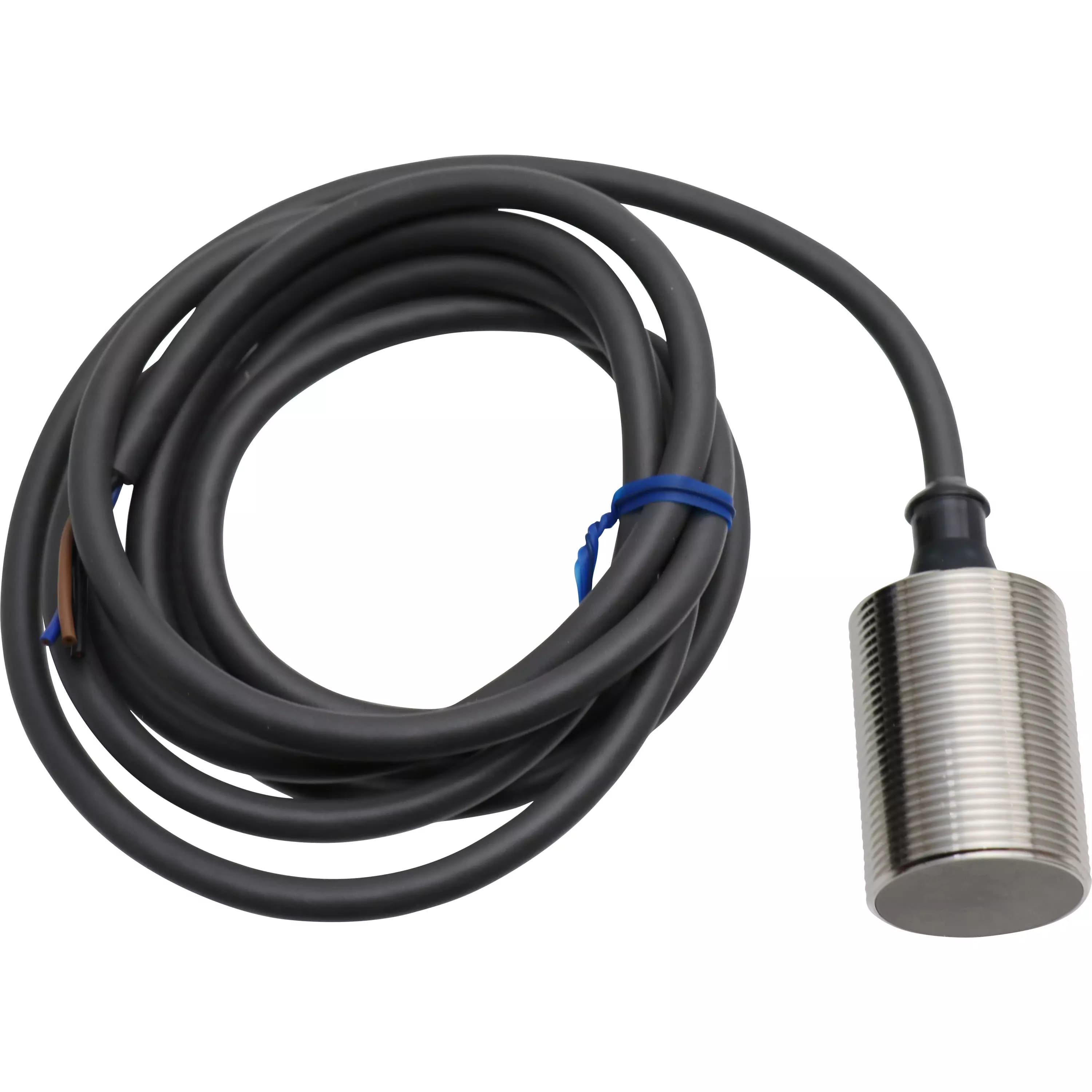 Cảm biến tiệm cận Omron E2V-X10C1 5M M30 NPN NO