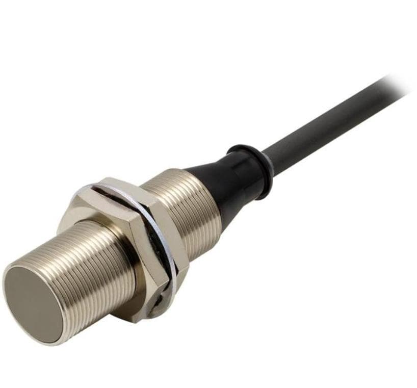 Cảm biến tiệm cận Omron E2V-X8B1 5M M18 PNP NO xa