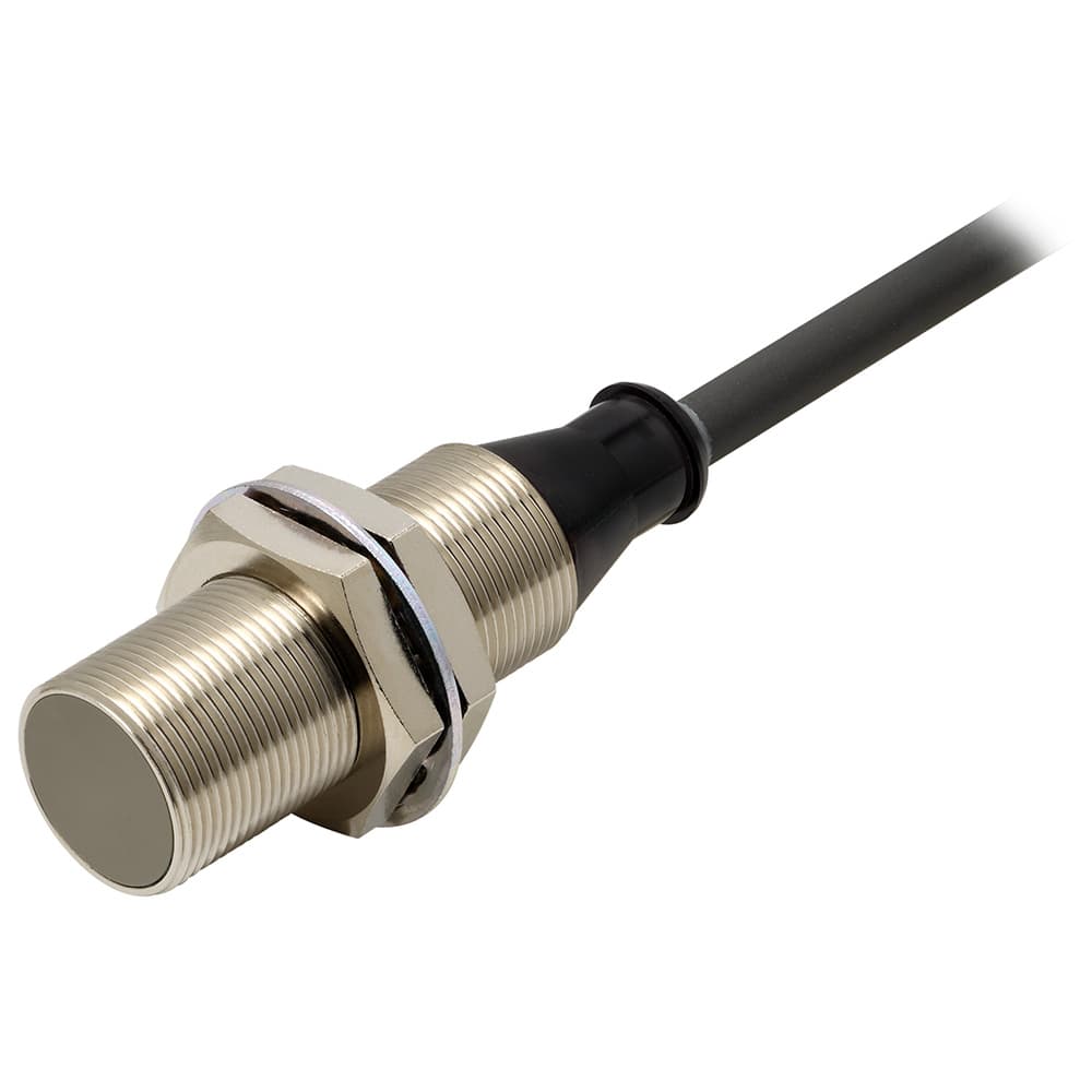 Cảm biến tiệm cận Omron E2V-X8B2 5M M18 PNP NC xa